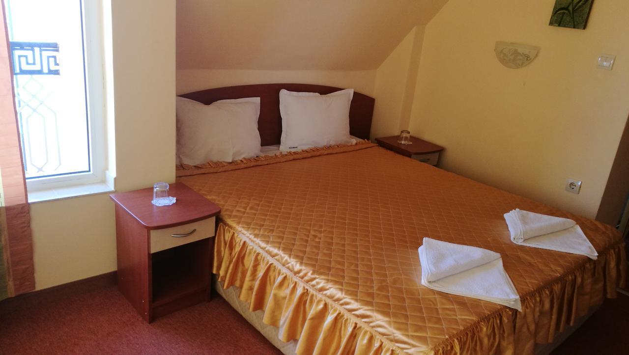 Family Hotel Mimosa Tsarevo Eksteriør bilde